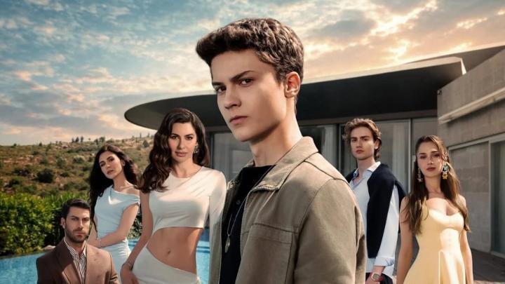 مسلسل في السابعة عشرة الحلقة 13 الثالثة عشر مترجمة ماي سيما